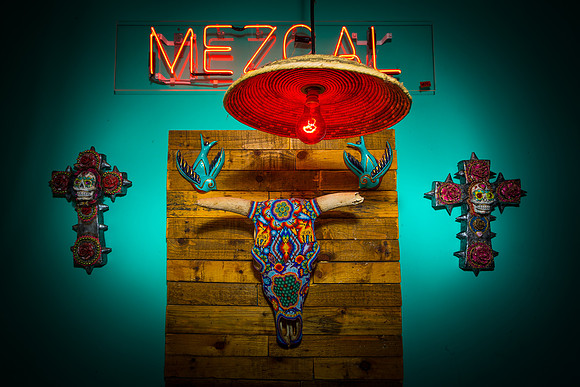 restaurant-photography-carlito-burrito-mexican-colourful-3