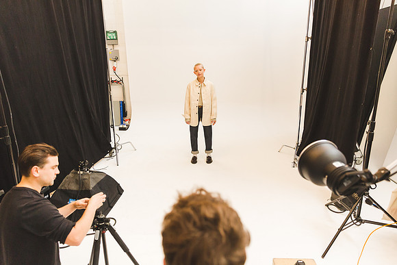 BTS-ULLAC-studio-fashion-photography-38